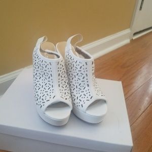 Chinese Laundry Wedge Sandals